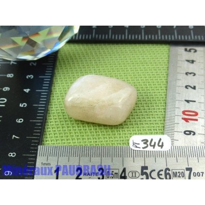 Petalite rose en Pierre Roulée 24g
