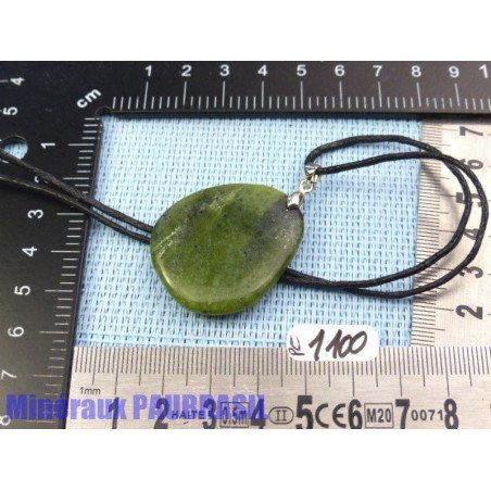 Pendentif Jade Néphrite mini pierre plate 10gr