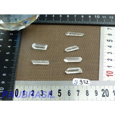 6 pointes cristal de roche Q Extra pour lithothérapie 6gr