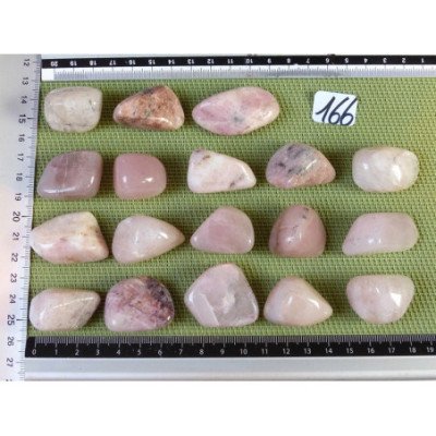 Petalite Rose Pierre Roulée à l unité de 16 à 18 gr | Minéraux Paubrasil
